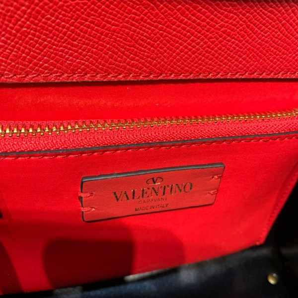 HOT SALE VALENTINO SMALL VSLING GRAINY CALFSKIN HANDBAG