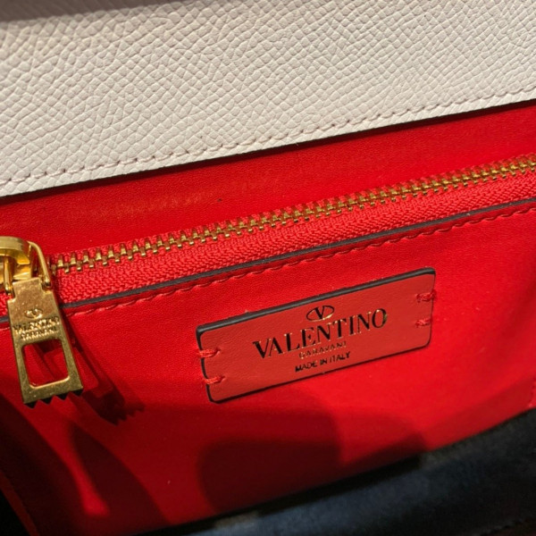 HOT SALE VALENTINO SMALL VSLING GRAINY CALFSKIN HANDBAG