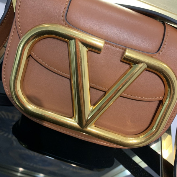 HOT SALE VALENTINO SMALL SUPERVEE CALFSKIN CROSSBODY BAG