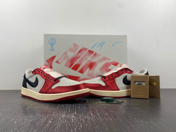 HOT SALE JORDAN 1 RETRO LOW OG TROPHY ROOM AWAY FN0432-100