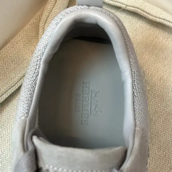 HERMES SNEAKER