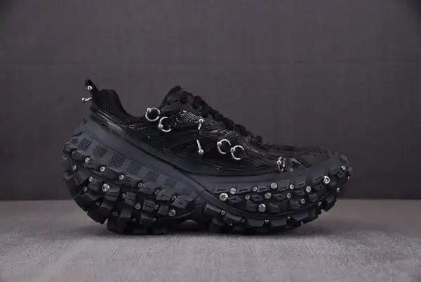 Balenciaga Ddfender