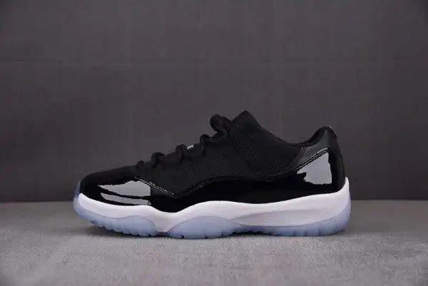 Frstbag ru AIR JORDAN 11 LOW 'SPACE JAM' FV5104-004