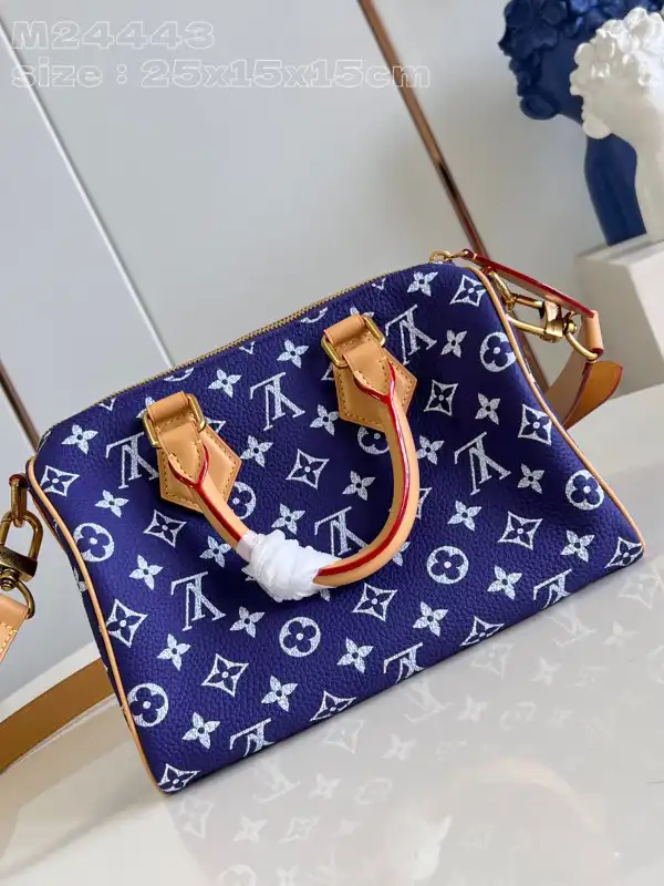 Repladies offers premium fake Louis bags at unbeatable prices. Our products are cheap because we focus on direct sales Louis Vuitton SPEEDY 25