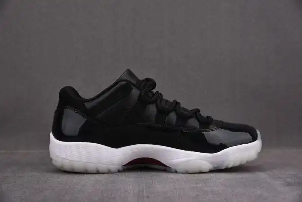 First bag ru AIR JORDAN 11 LOW “72-10” AV2187-001