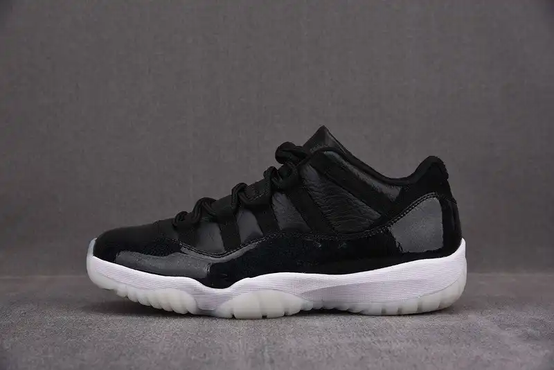 First bag ru AIR JORDAN 11 LOW “72-10” AV2187-001