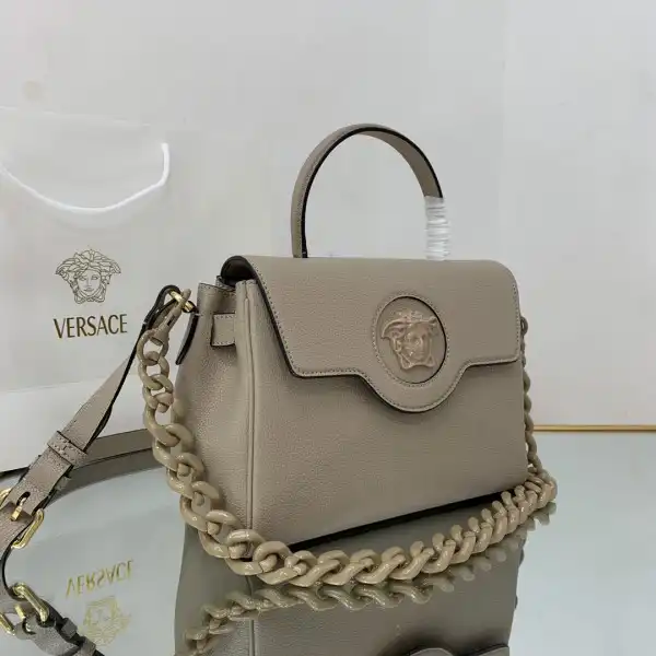 Bagsoffer VERSACE LA MEDUSA MEDIUM HANDBAG