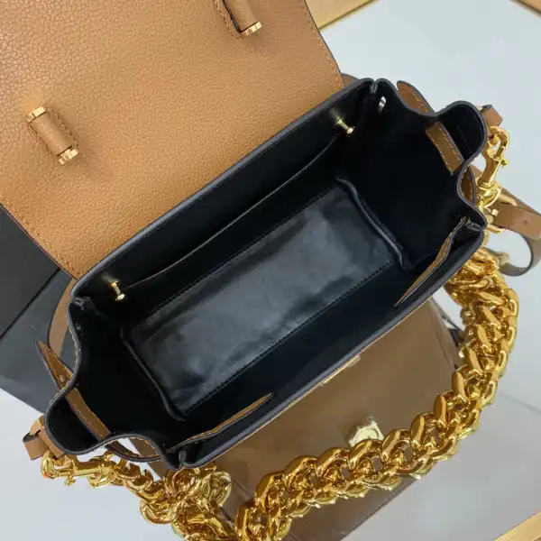 First bag ru VERSACE LA MEDUSA SMALL HANDBAG