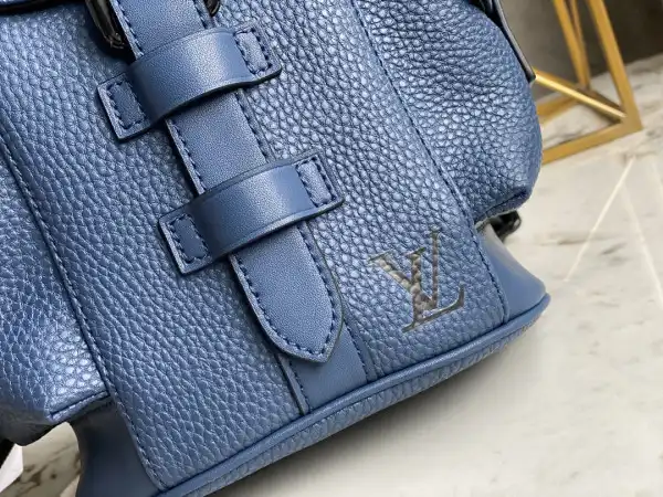 Aaa replica ru LOUIS VUITTON CHRISTOPHER XS