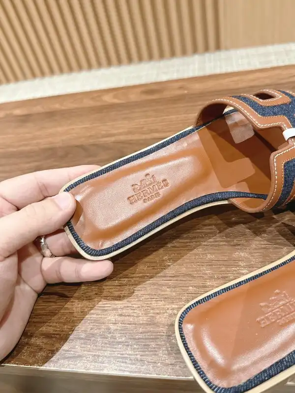 First bag ru HERMES SANDALS