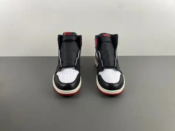 Firstbag Ru AIR JORDAN 1 HIGH OG BLACK TOE REIMAGINED DZ5485-106