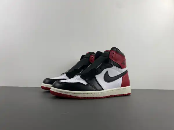 AIR JORDAN 1 HIGH OG BLACK TOE REIMAGINED DZ5485-106