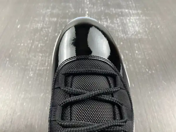 AIR JORDAN 11 LOW 'SPACE JAM' FV5104-004