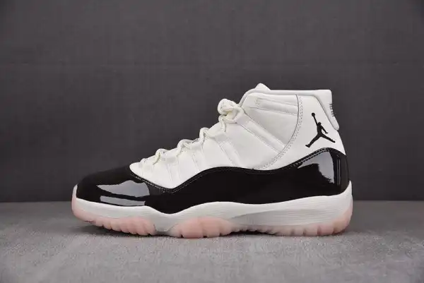 AIR JORDAN 11 WMNS "NEAPOLITAN" AR0715-101