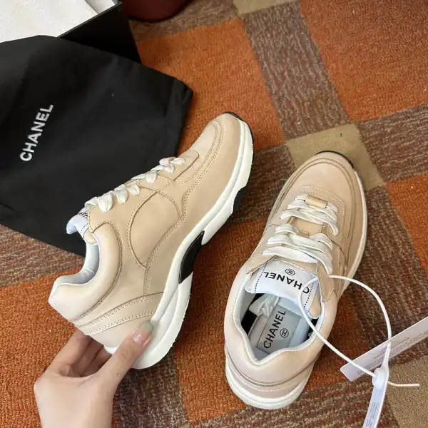 CHANEL WOMEN SNEAKER