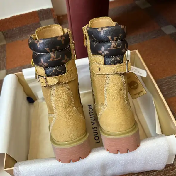 Rep ladies Cheap LOUIS VUITTON BOOTS