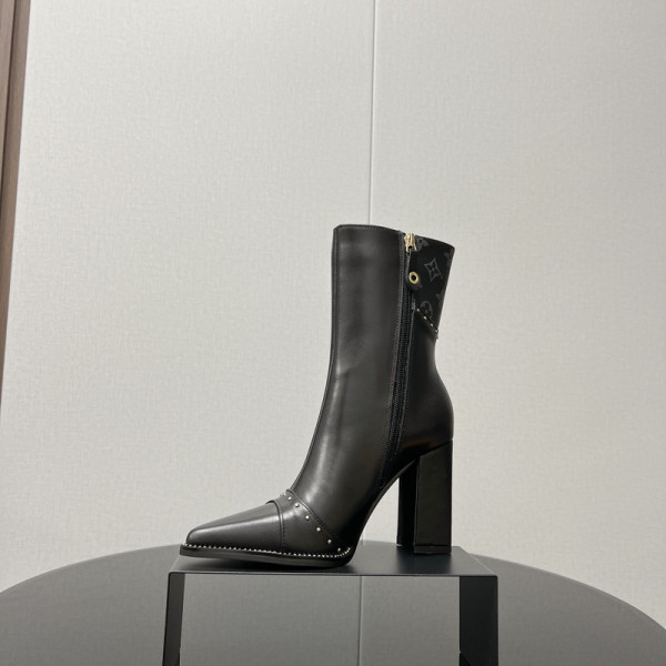 HOT SALE LOUIS VUITTON BOOTS