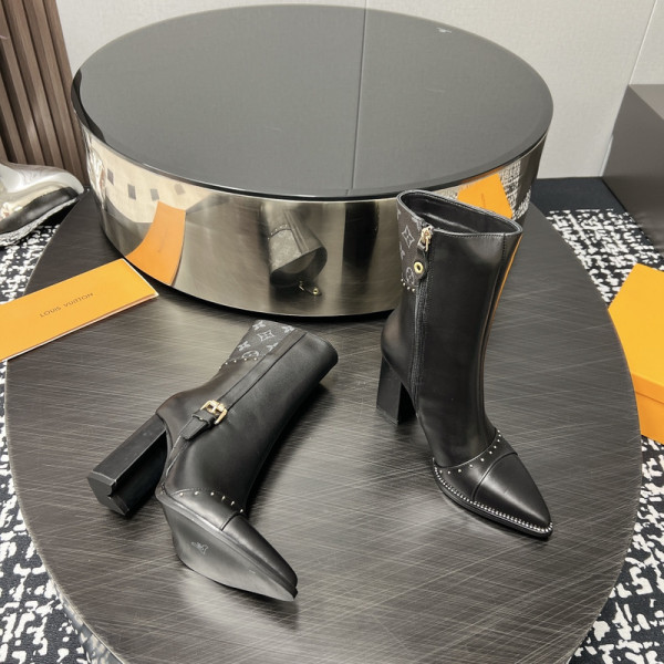 HOT SALE LOUIS VUITTON BOOTS