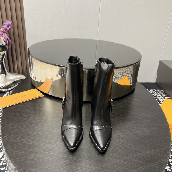 HOT SALE LOUIS VUITTON BOOTS