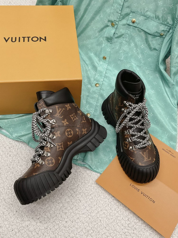 HOT SALE LOUIS VUITTON RUBY FLAT RANGER