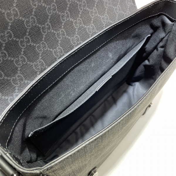 HOT SALE Gucci GG Messenger bag