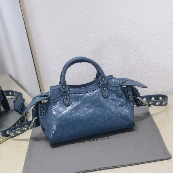 Firstbag Ru BALENCIAGA NEO CAGOLE XS HANDBAG