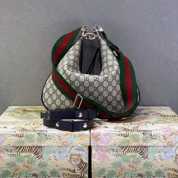 GUCCI Attache large shoulder bag