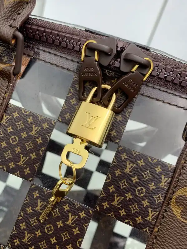 LOUIS VUITTON KEEPALL BANDOULIÈRE 50