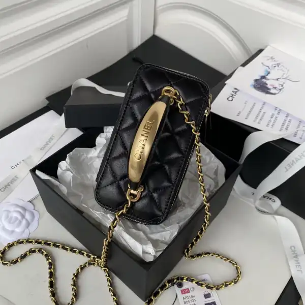 CHANEL VANITY WITH CHAIN