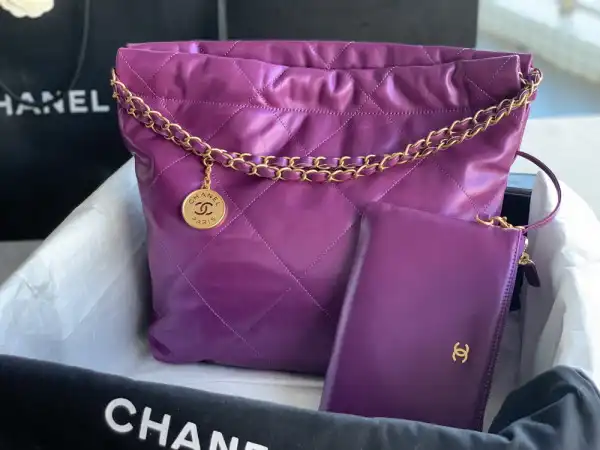 Firstbag Ru CHANEL 22 SMALL HANDBAG