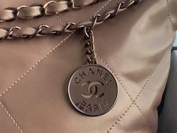 CHANEL 22 HANDBAG