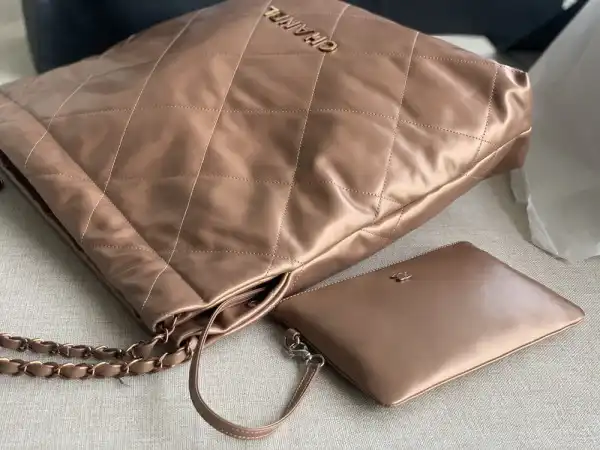 First bag ru CHANEL LARGE 22 HANDBAG