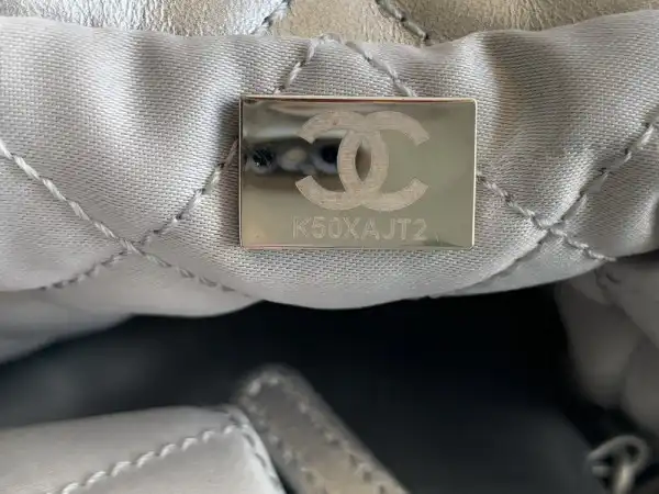 CHANEL 22 HANDBAG