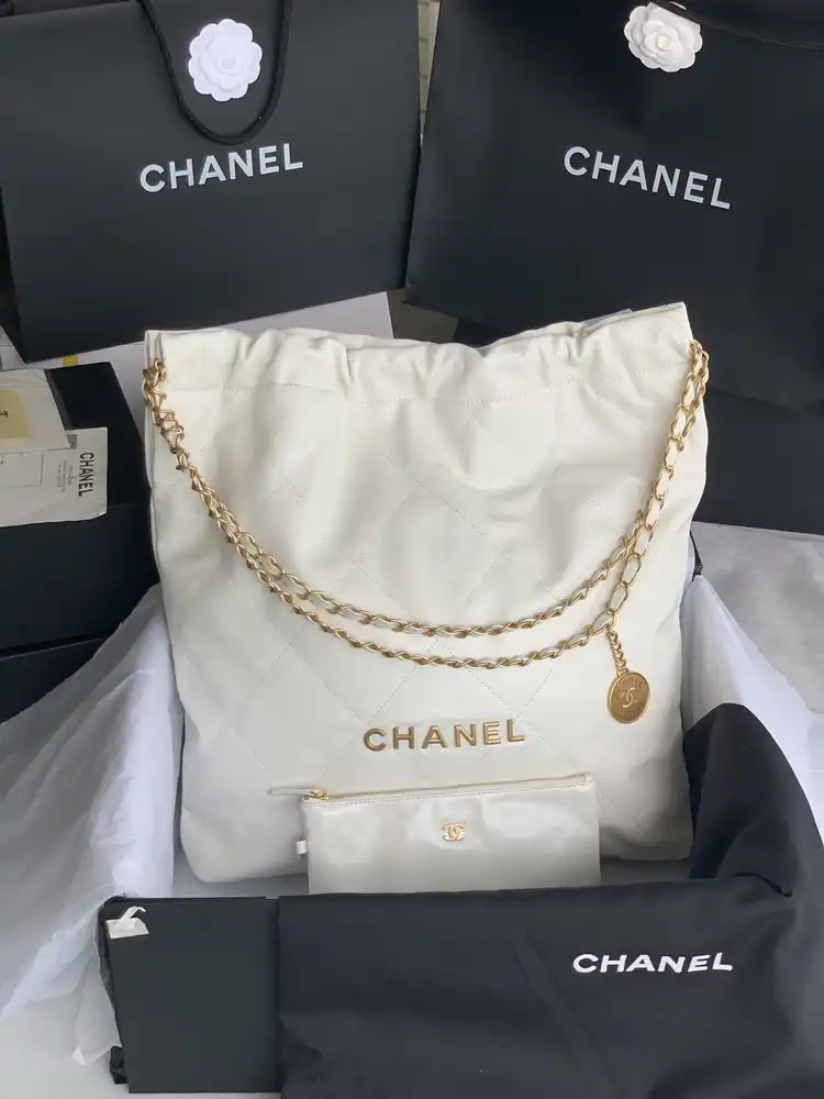 CHANEL LARGE 22 HANDBAG