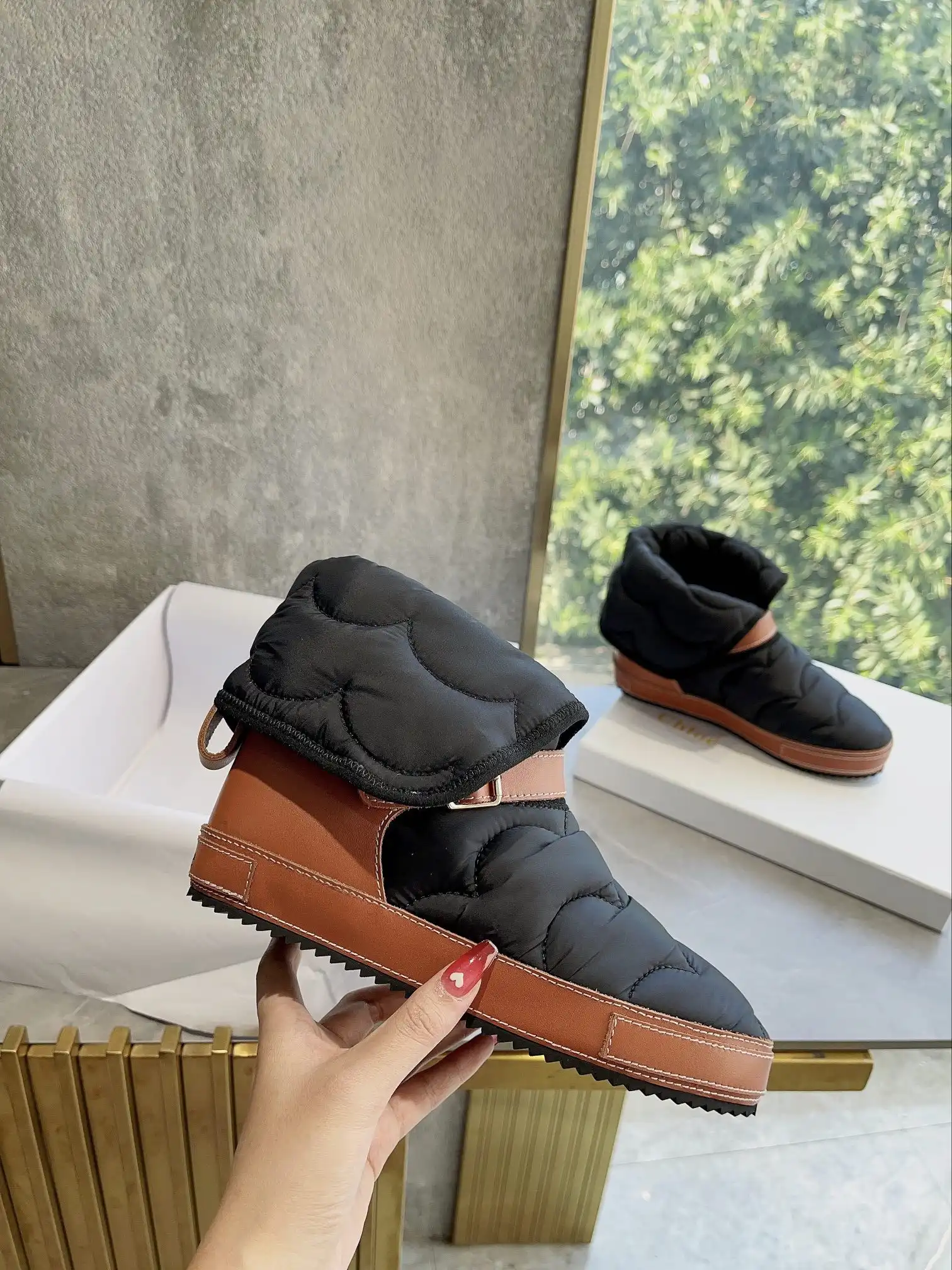 CHLOÉ maxie padded bootie