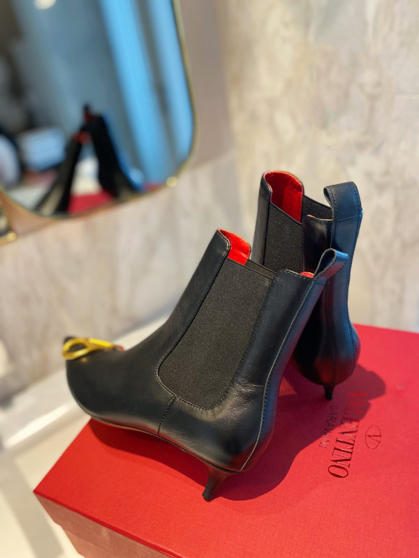 HOT SALE VALENTINO BOOTS