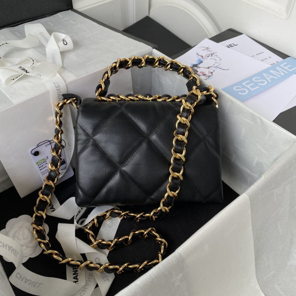 CL SMALL FLAP BAG