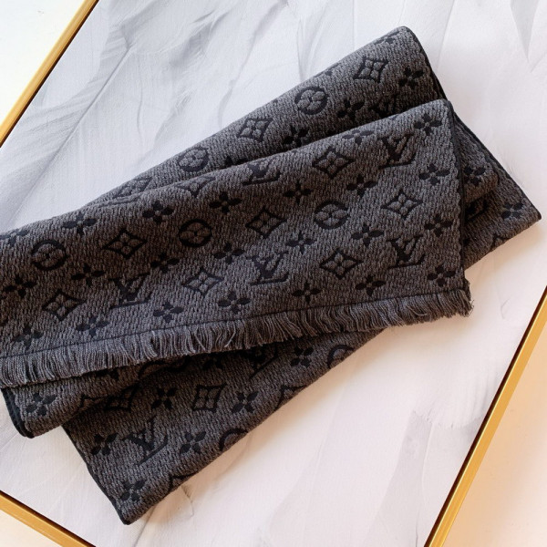 HOT SALE LOUIS VUITTON MONOGRAM CLASSIC SCARF