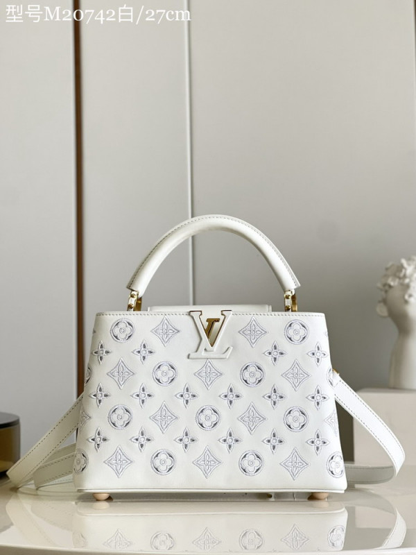 HOT SALE LOUIS VUITTON CAPUCINES BB