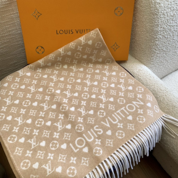 HOT SALE LOUIS VUITTON GAME ON SCARF