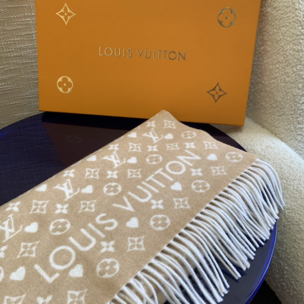 HOT SALE LOUIS VUITTON GAME ON SCARF