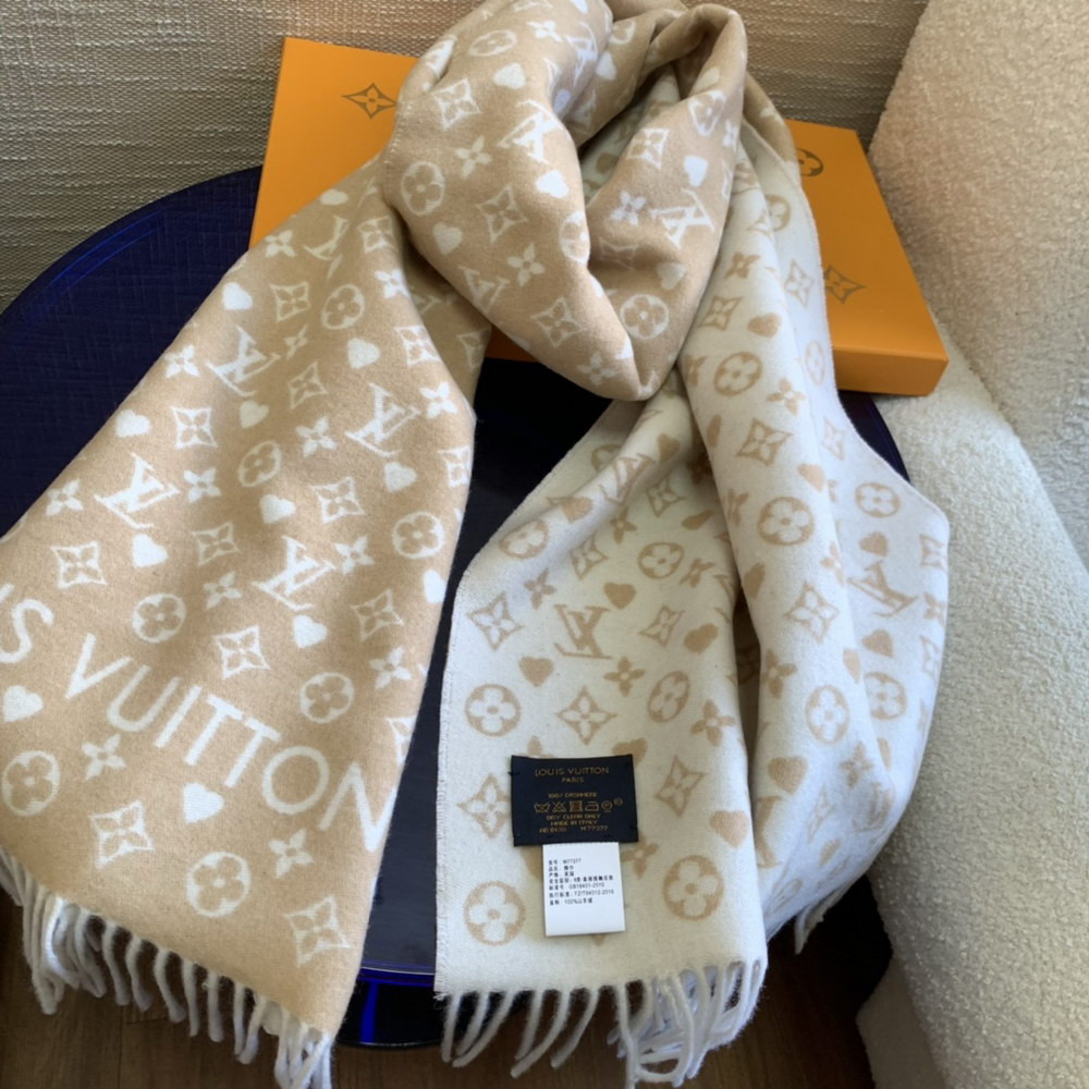 HOT SALE LOUIS VUITTON GAME ON SCARF