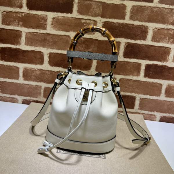 HOT SALE GUCCI Diana mini bucket bag