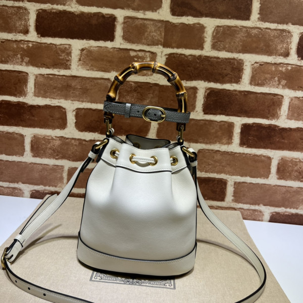 HOT SALE GUCCI Diana mini bucket bag