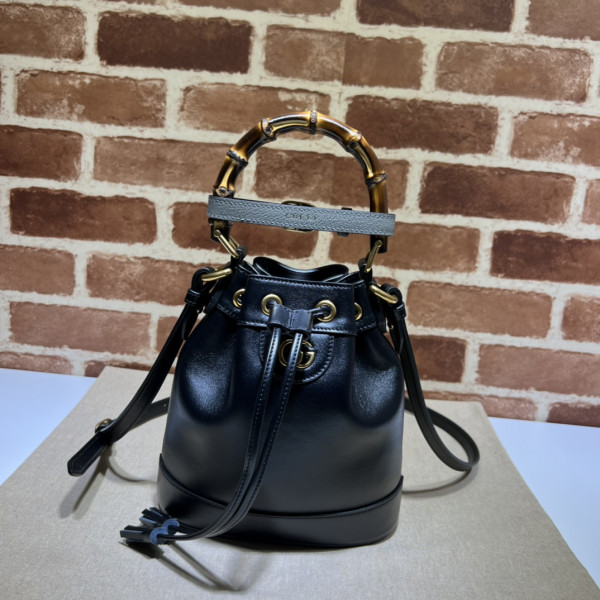 HOT SALE GUCCI Diana mini bucket bag