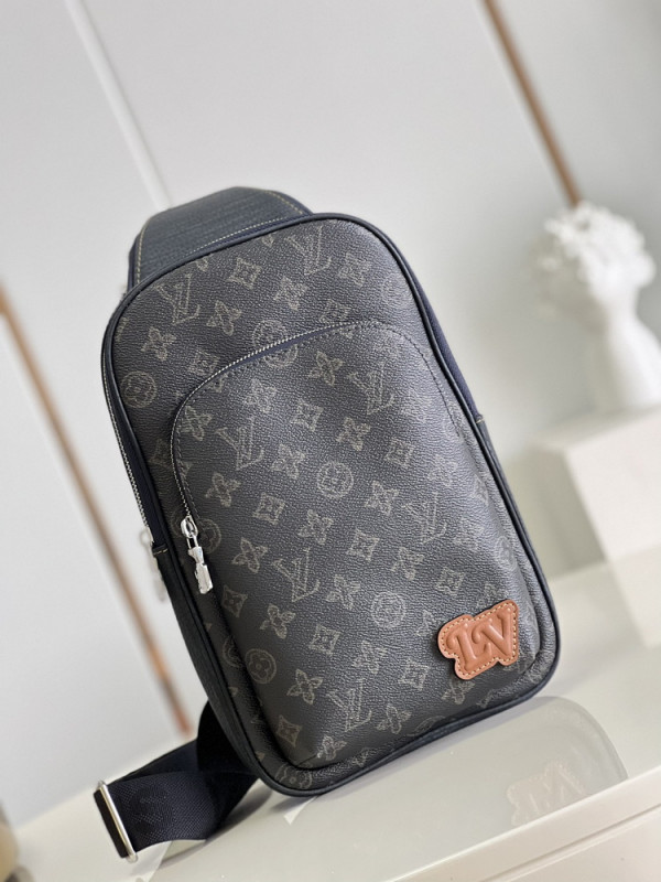 HOT SALE LOUIS VUITTON AVENUE SLING BAG NM