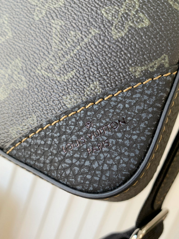 HOT SALE LOUIS VUITTON TRIO MESSENGER