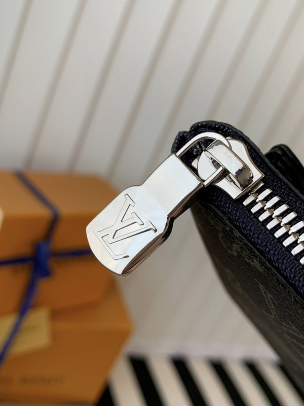 HOT SALE LOUIS VUITTON TRIO MESSENGER