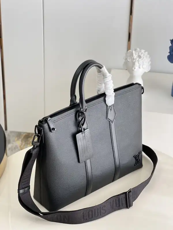 Affordable LOUIS VUITTON LOCK IT TOTE