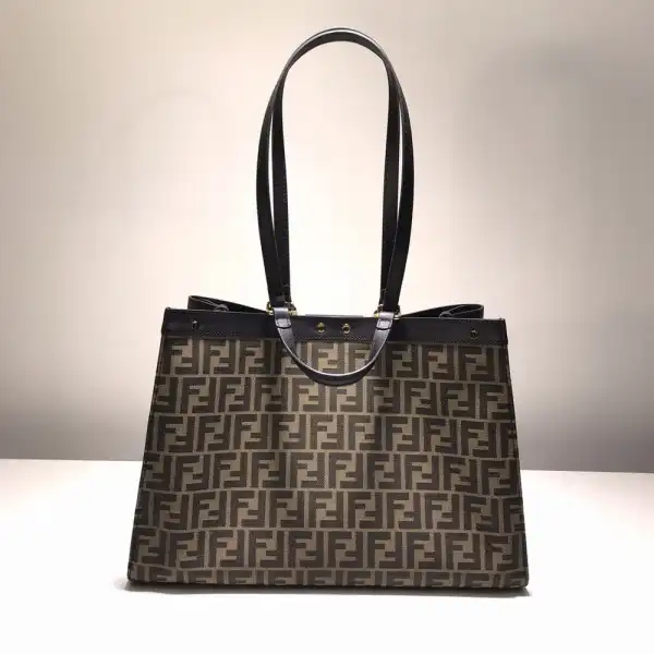 Yupoo bagsoffer FENDI PEEKABOO X-TOTE